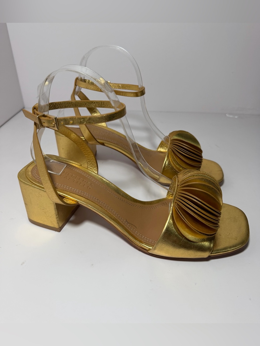 Mercedes Castillo Leather Trim Embellishment Sandals Size: 8.5 - Picture 3 of 9